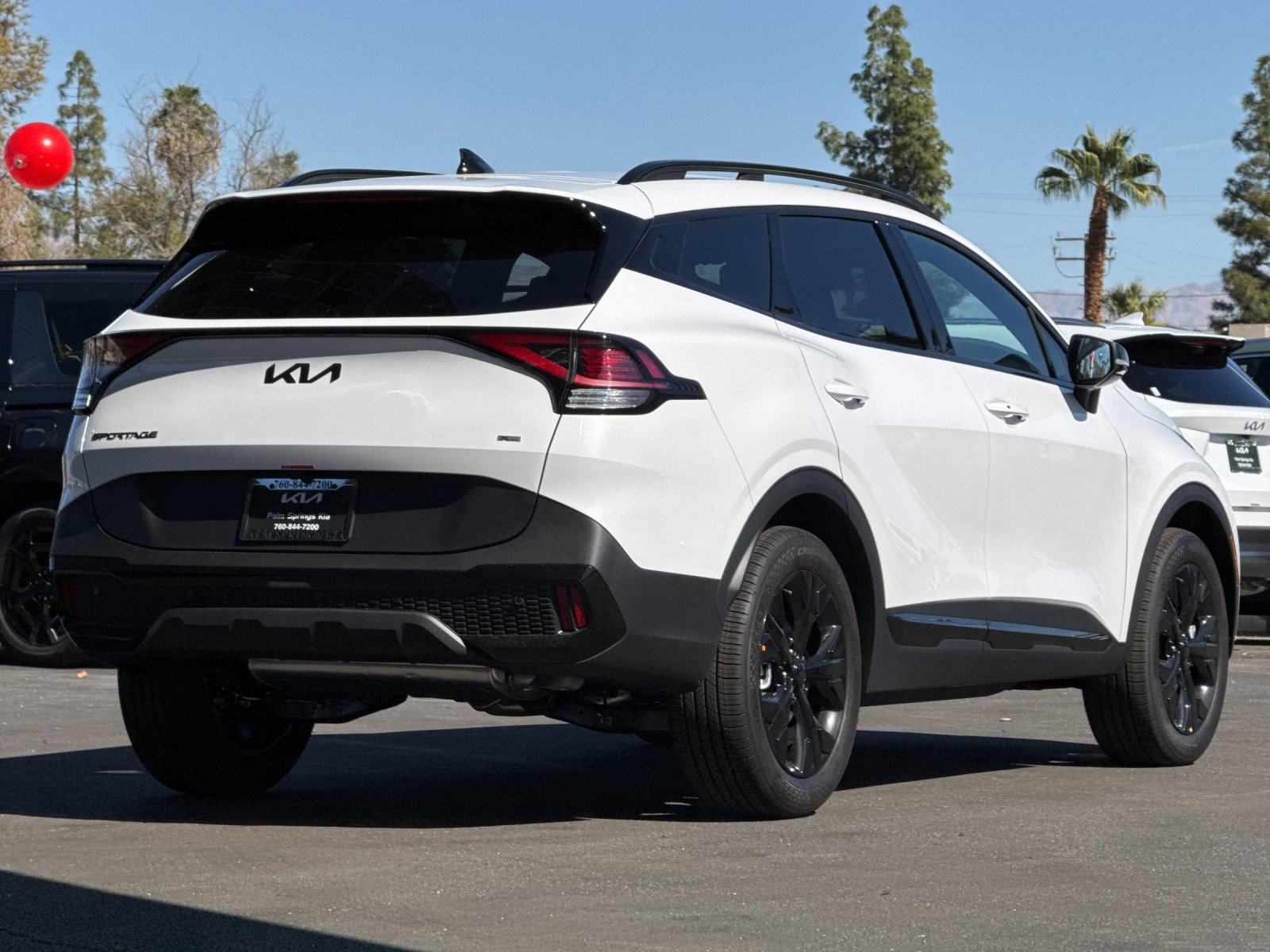 2025 Kia Sportage X-Line photo 2