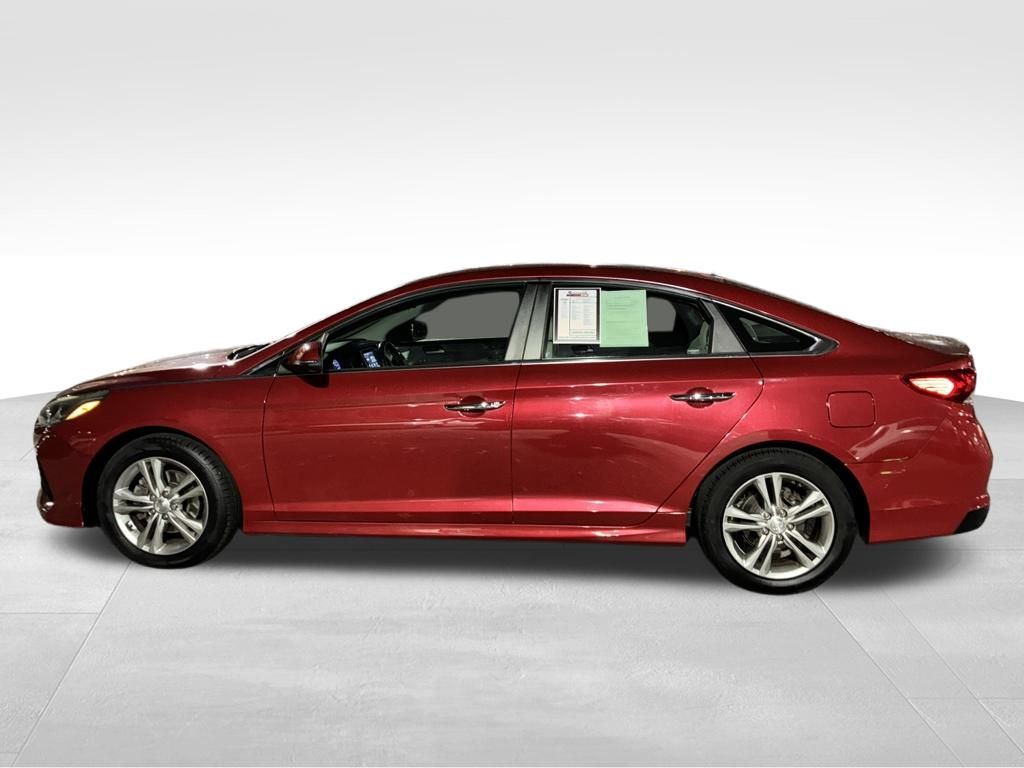2018 Hyundai Sonata SEL photo 2
