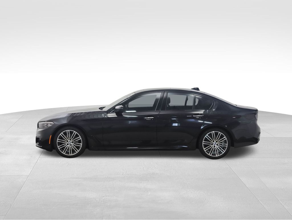 Used 2018 BMW 5 Series 540i with VIN WBAJE7C50JWD52130 for sale in Minneapolis, Minnesota