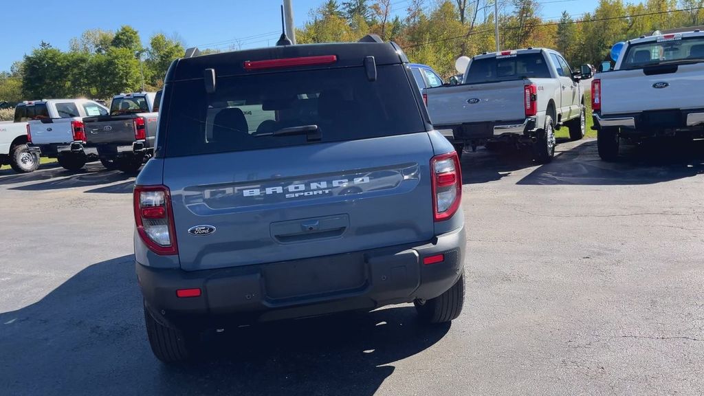 2025 Ford Bronco Sport Outer Banks photo 2