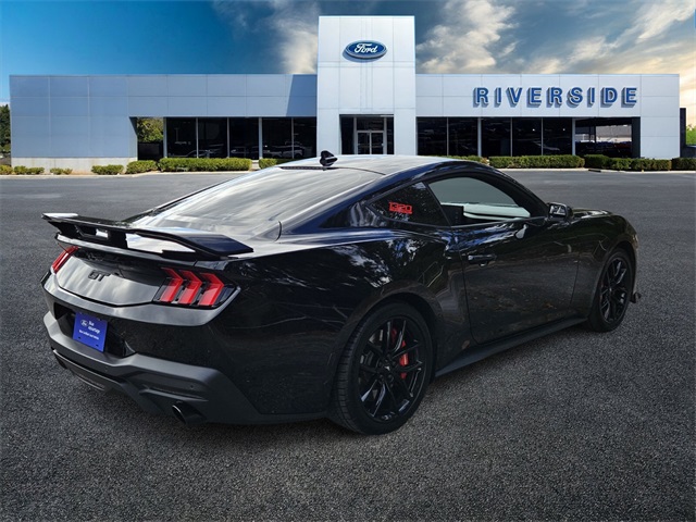 2024 Ford Mustang GT photo 7