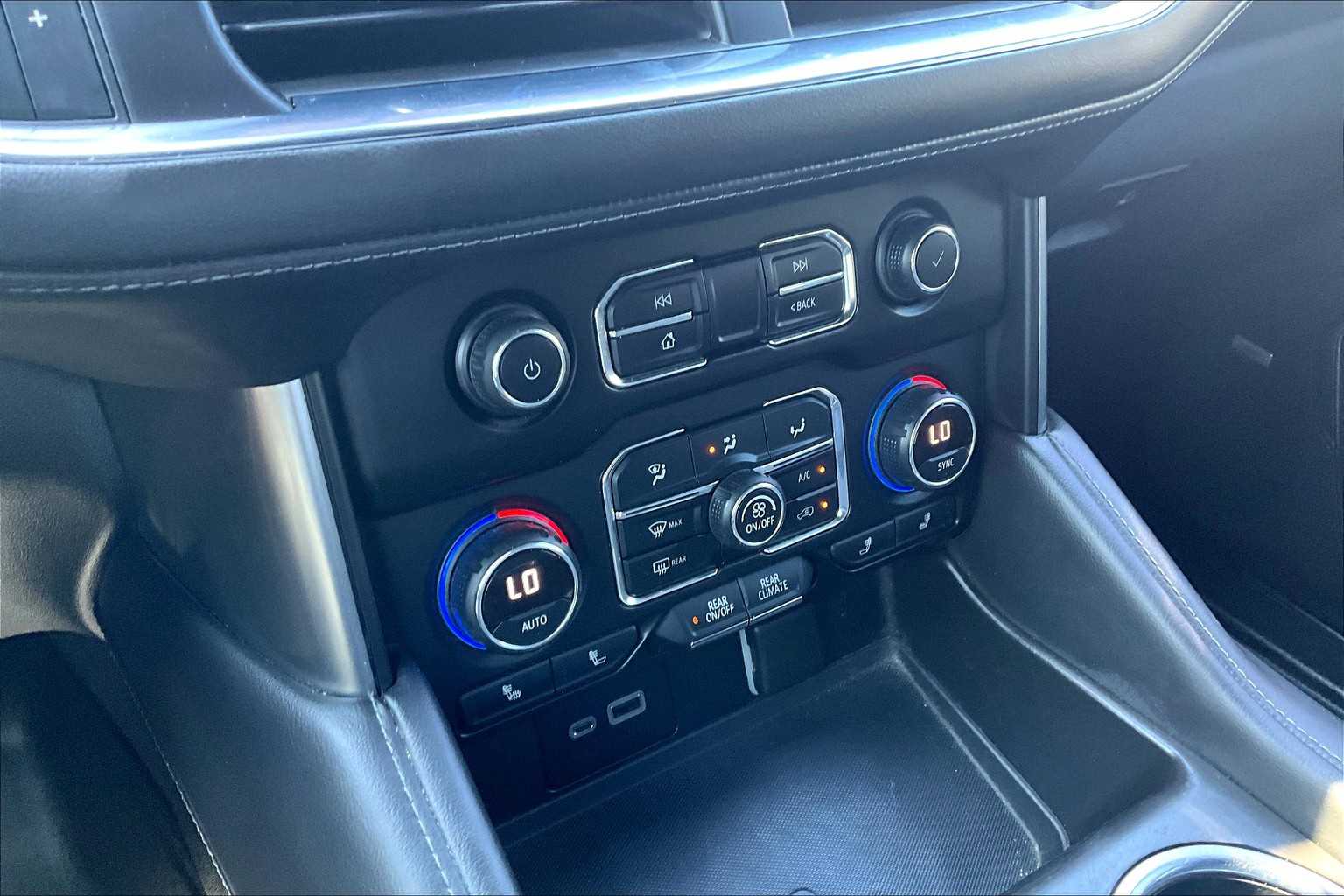 2021 Chevrolet Tahoe LT photo 29