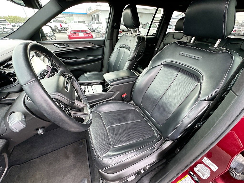 2022 Jeep Grand Cherokee Overland photo 21