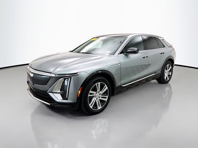 2024 Cadillac Lyriq Tech photo 3
