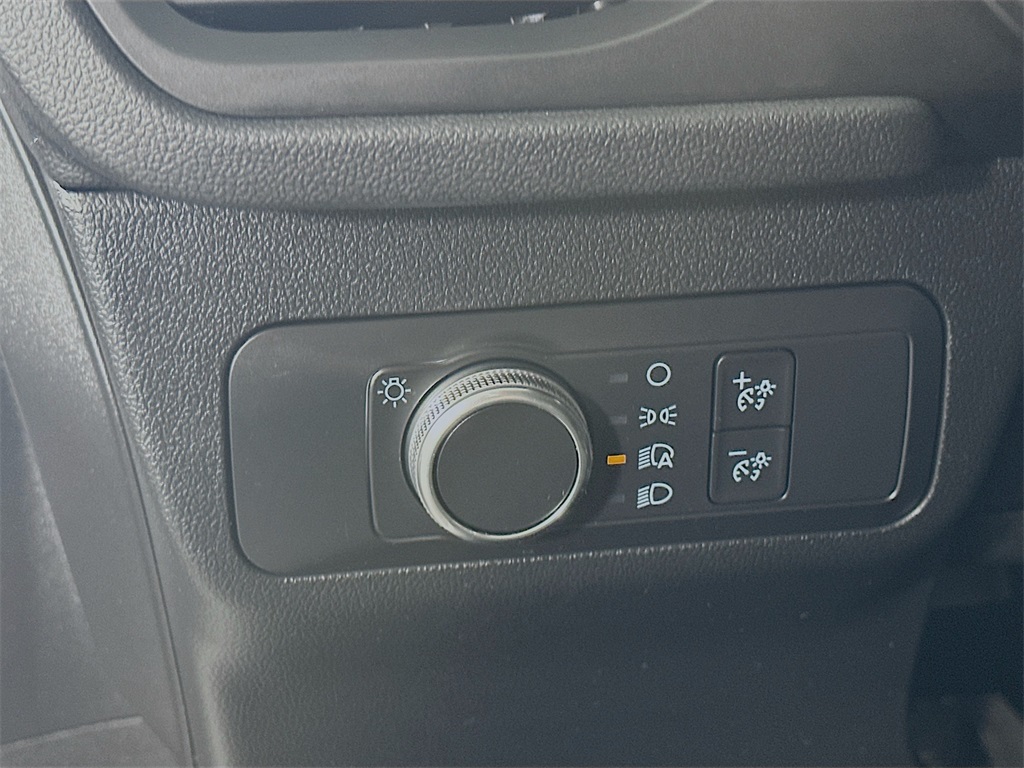 2020 Ford Escape SE photo 10