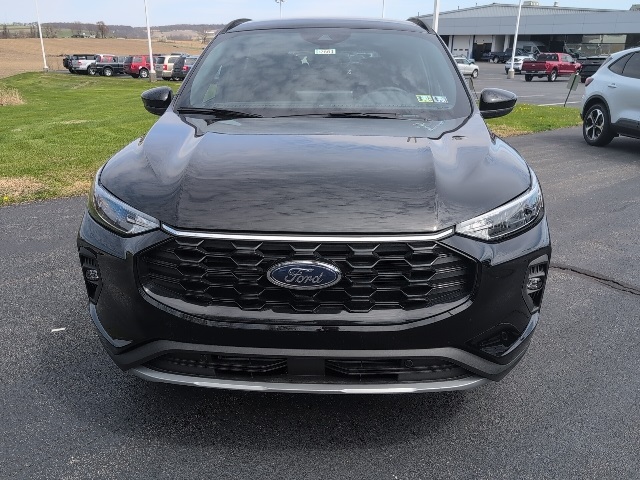 2025 Ford Escape Hybrid ST-Line Select photo 7