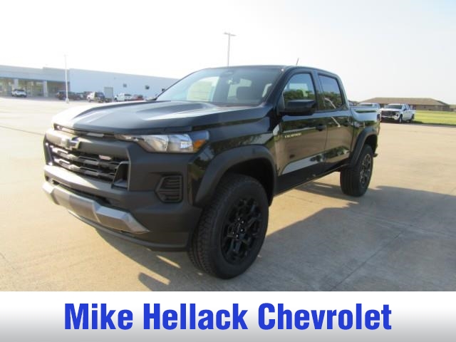 2026 Chevrolet Colorado Trail Boss photo 3