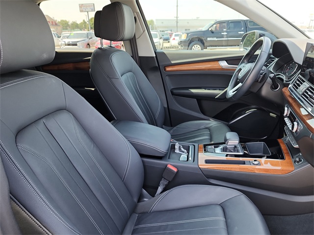 2022 Audi Q5 45 S line Premium photo 16