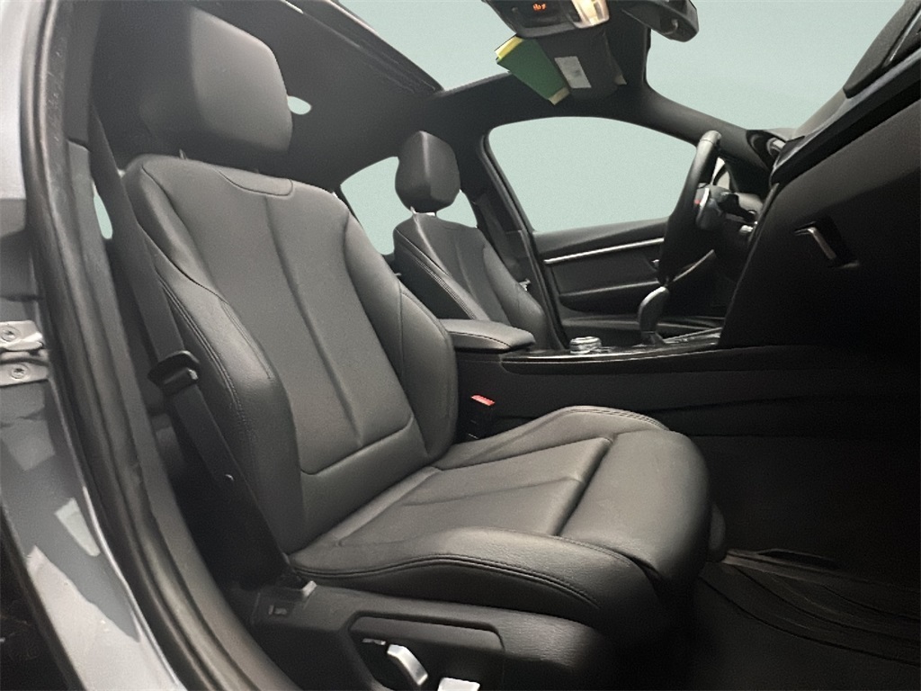2016 Bmw 328i xDrive SA SULEV-PZEV photo 11