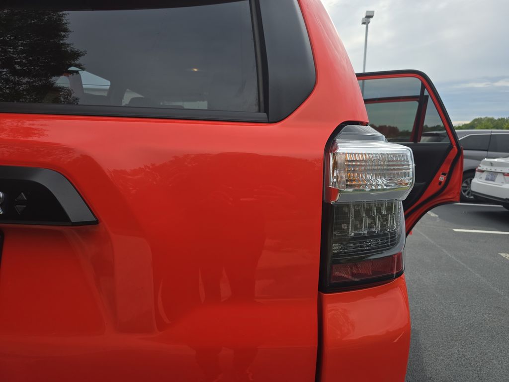 2024 Toyota 4Runner TRD Off-Road photo 31