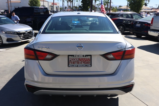 2022 Nissan Altima 2.5 SV photo 4