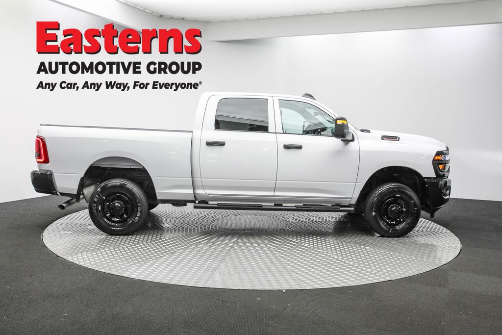 2025 Ram 2500 Tradesman photo 4