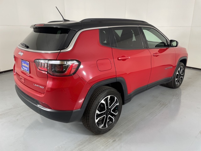 2023 Jeep Compass Limited photo 8