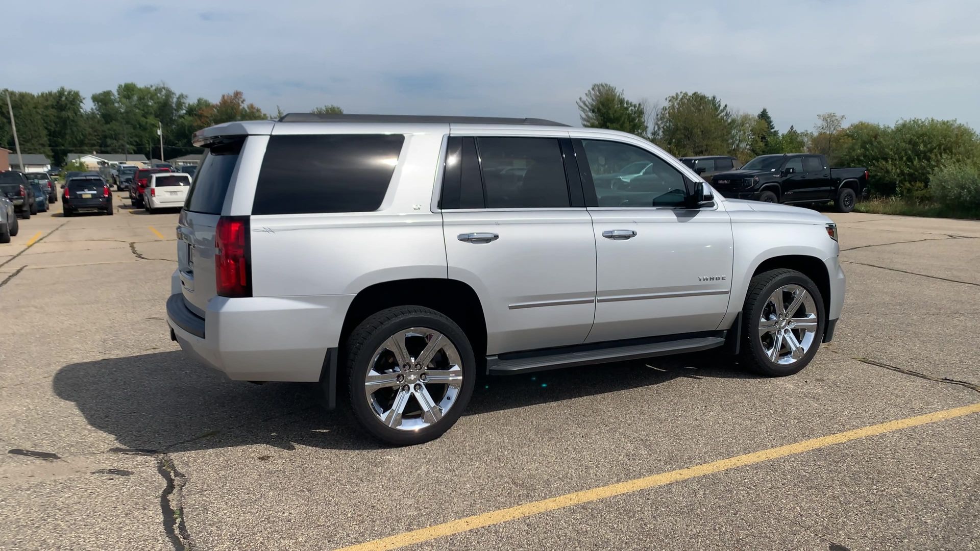 2015 Chevrolet Tahoe LT photo 39