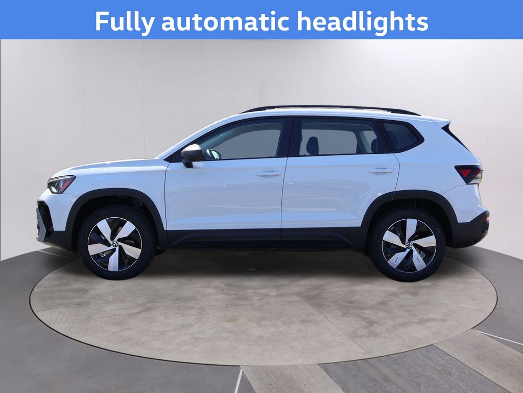 2025 Volkswagen Taos S photo 3