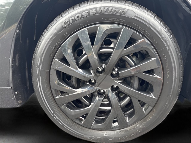 2021 Toyota Corolla LE photo 7
