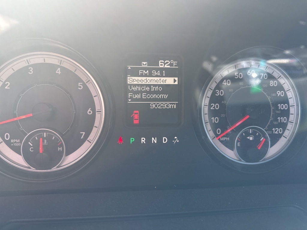 2017 Ram 1500 Tradesman photo 2