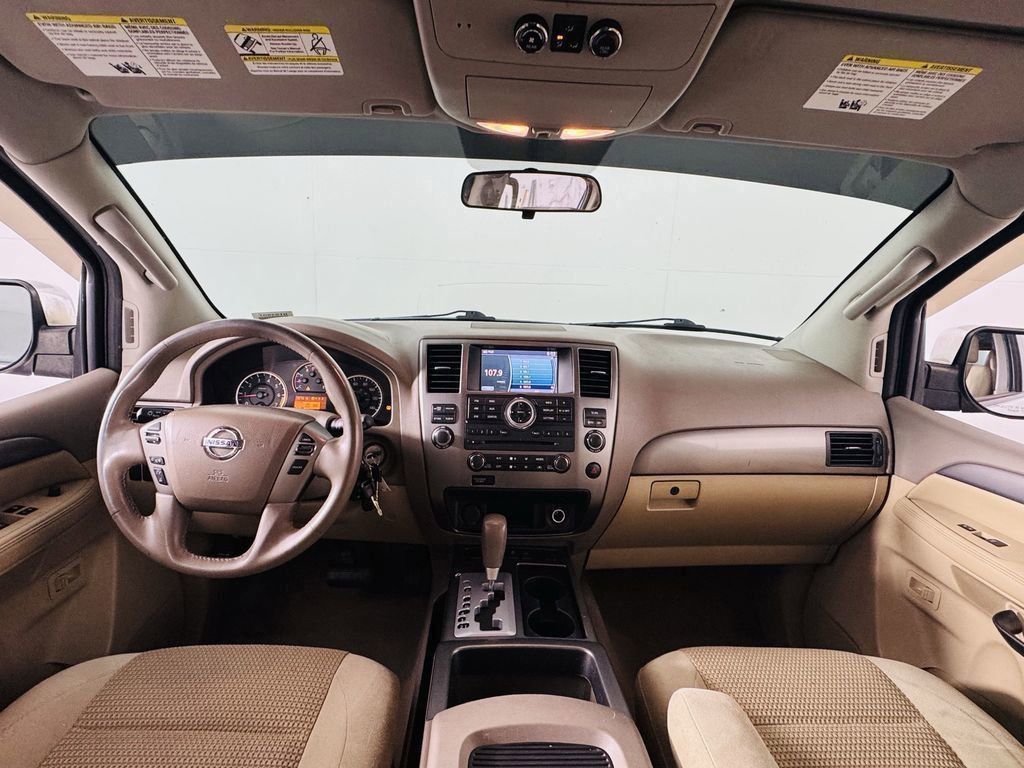 Used 2014 White Nissan SV image 22