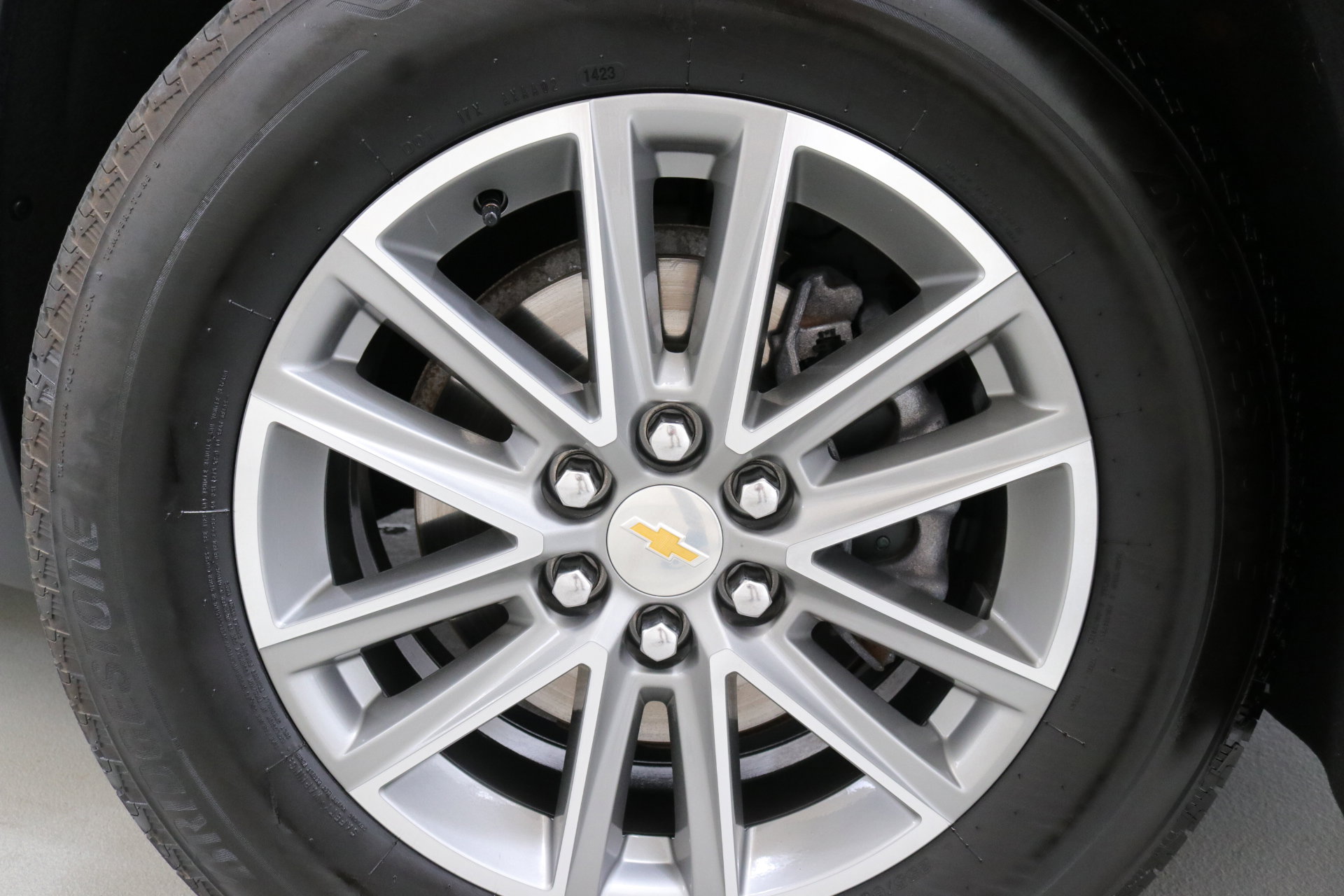 2023 Chevrolet Traverse Leather photo 30