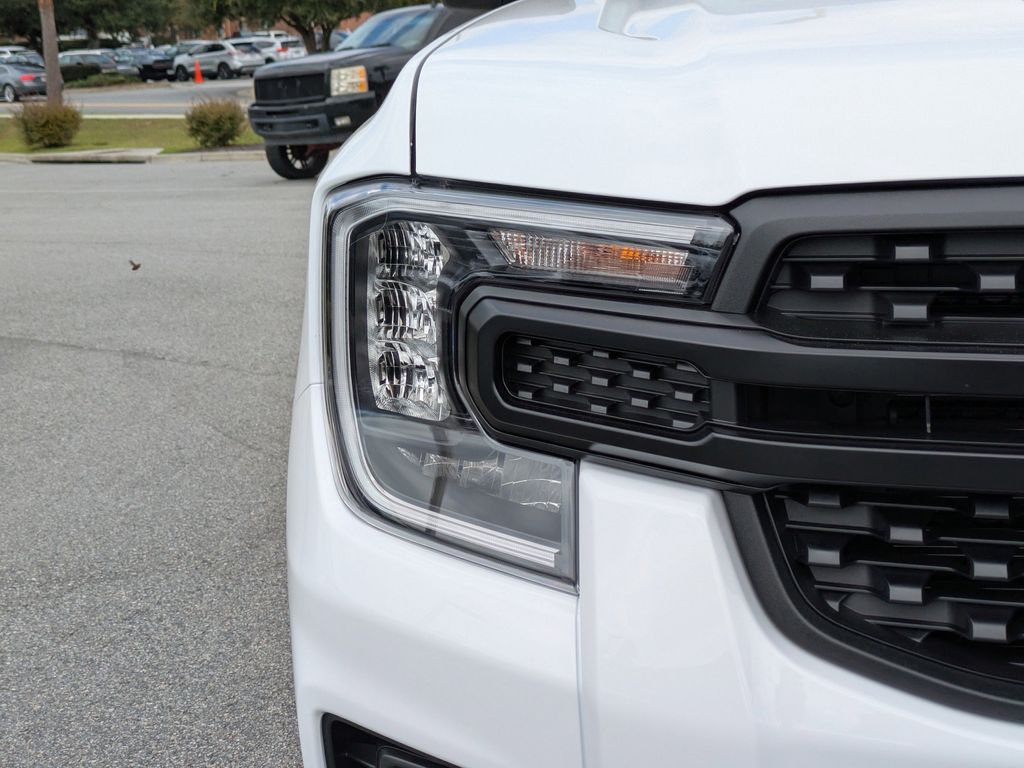 2025 Ford Ranger XL photo 8