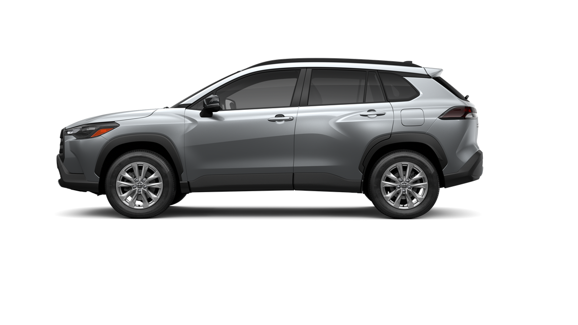 2026 Toyota Corolla Cross LE photo 18