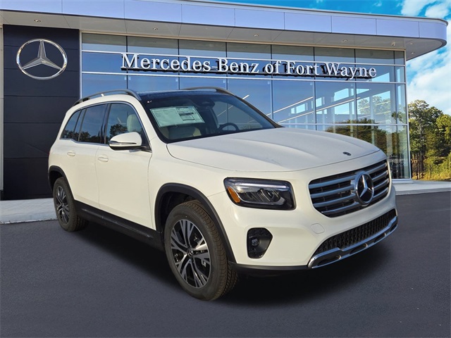 2026 Mercedes-Benz GLB GLB 250's photo