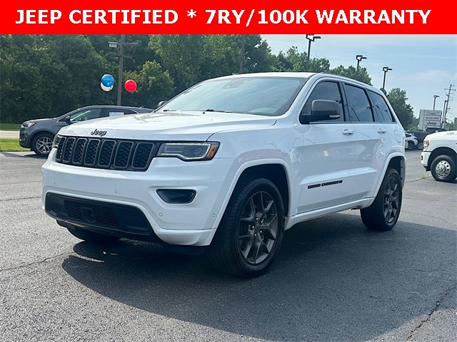 2021 Jeep Grand Cherokee Anniversary Edition photo 3