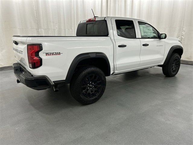 2026 Chevrolet Colorado Trail Boss photo 4