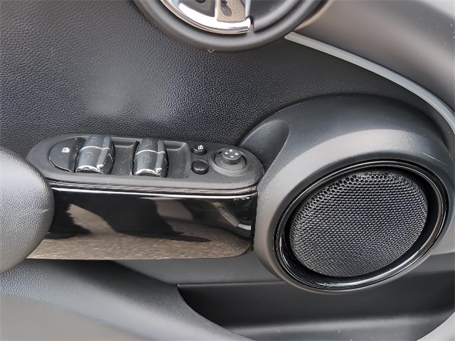 2024 Mini Cooper Hardtop S photo 14