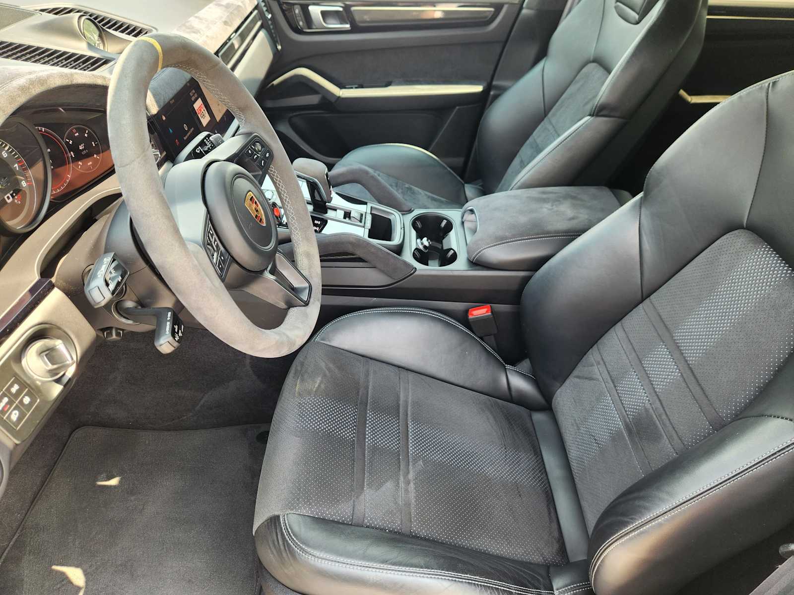 2023 Porsche Cayenne Turbo GT Coupe photo 11