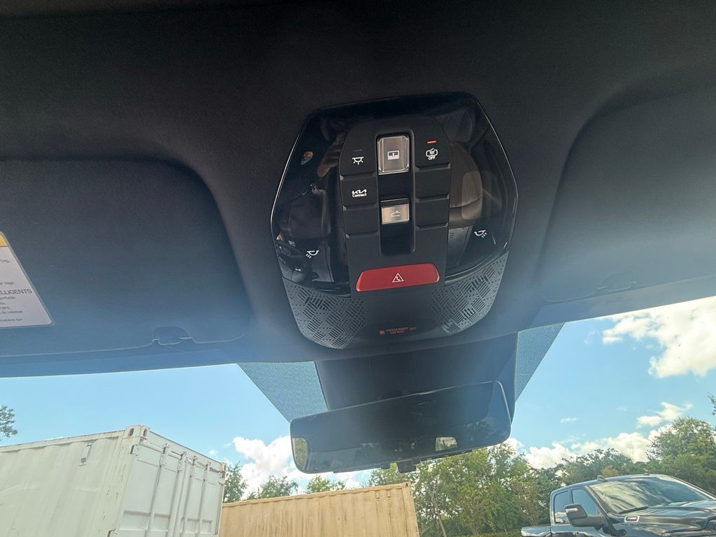 2024 Kia EV9 GT-Line photo 10
