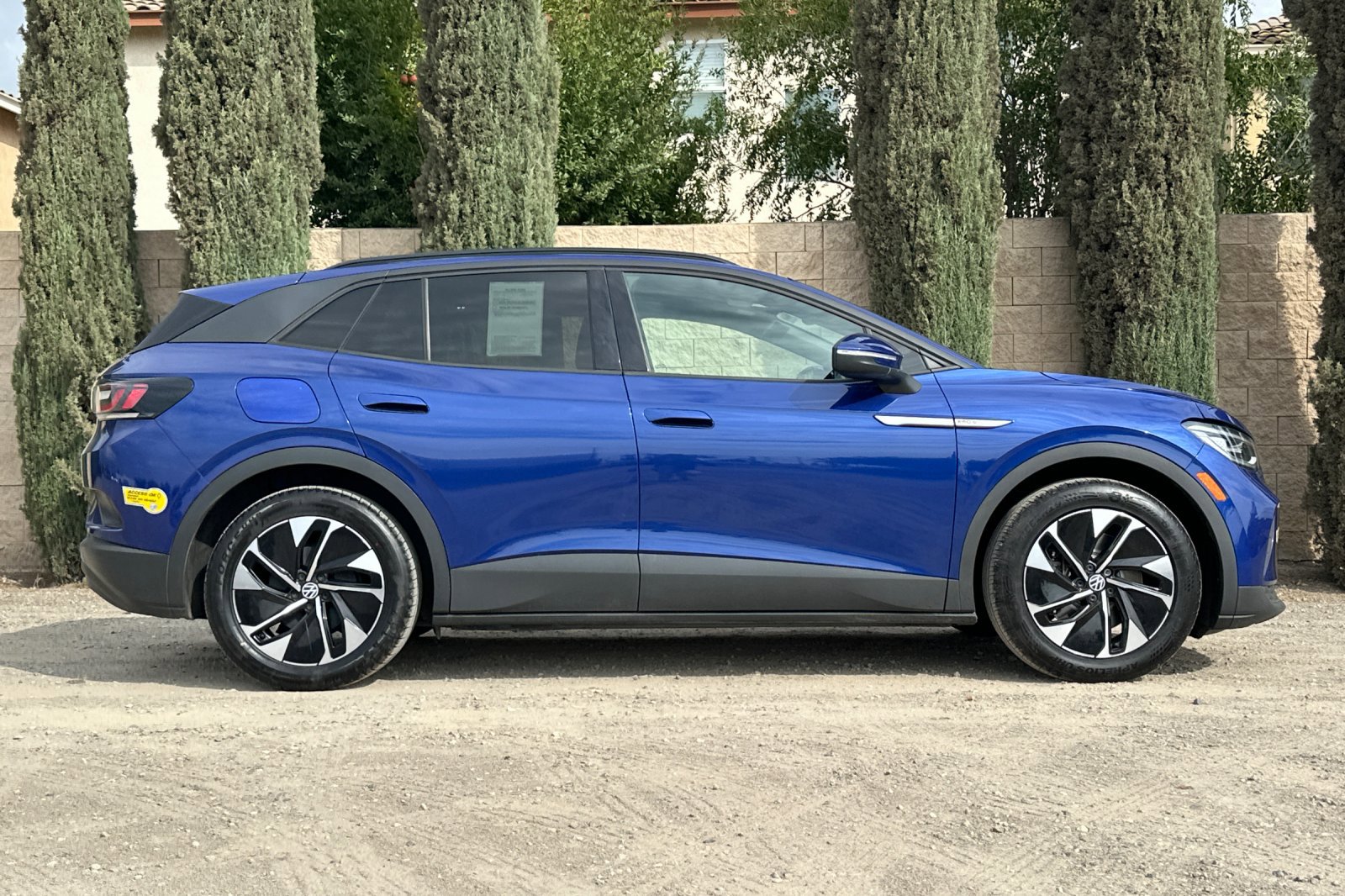 2022 Volkswagen ID.4 Pro S photo 3