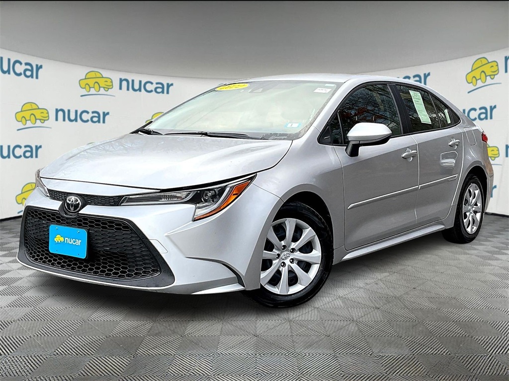 2022 Toyota Corolla LE photo 3