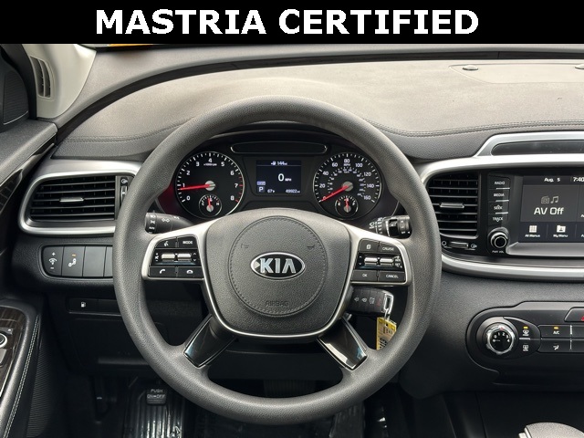 2020 Kia Sorento LX photo 12