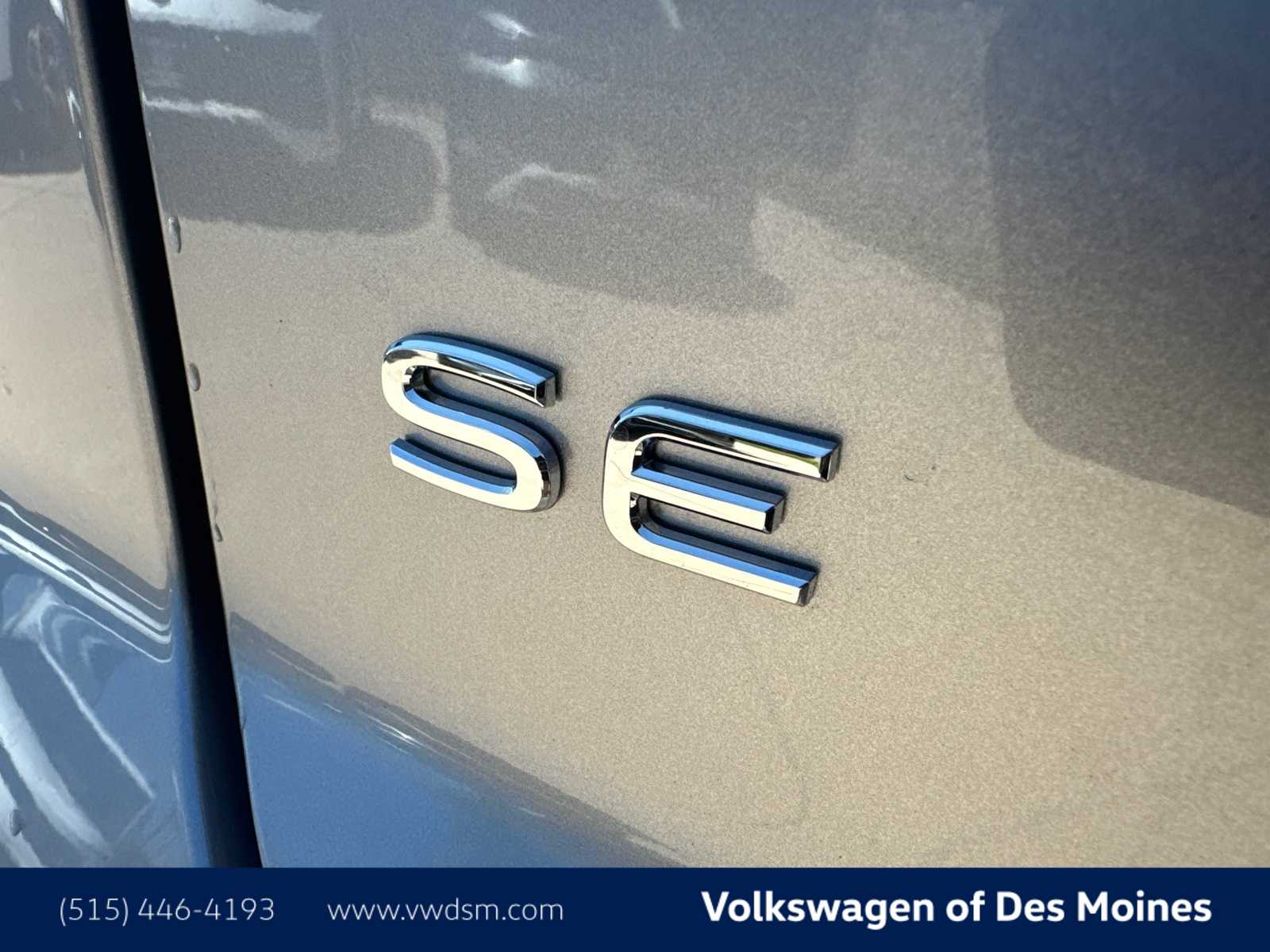 2026 Volkswagen Atlas Cross Sport SE Technology photo 6