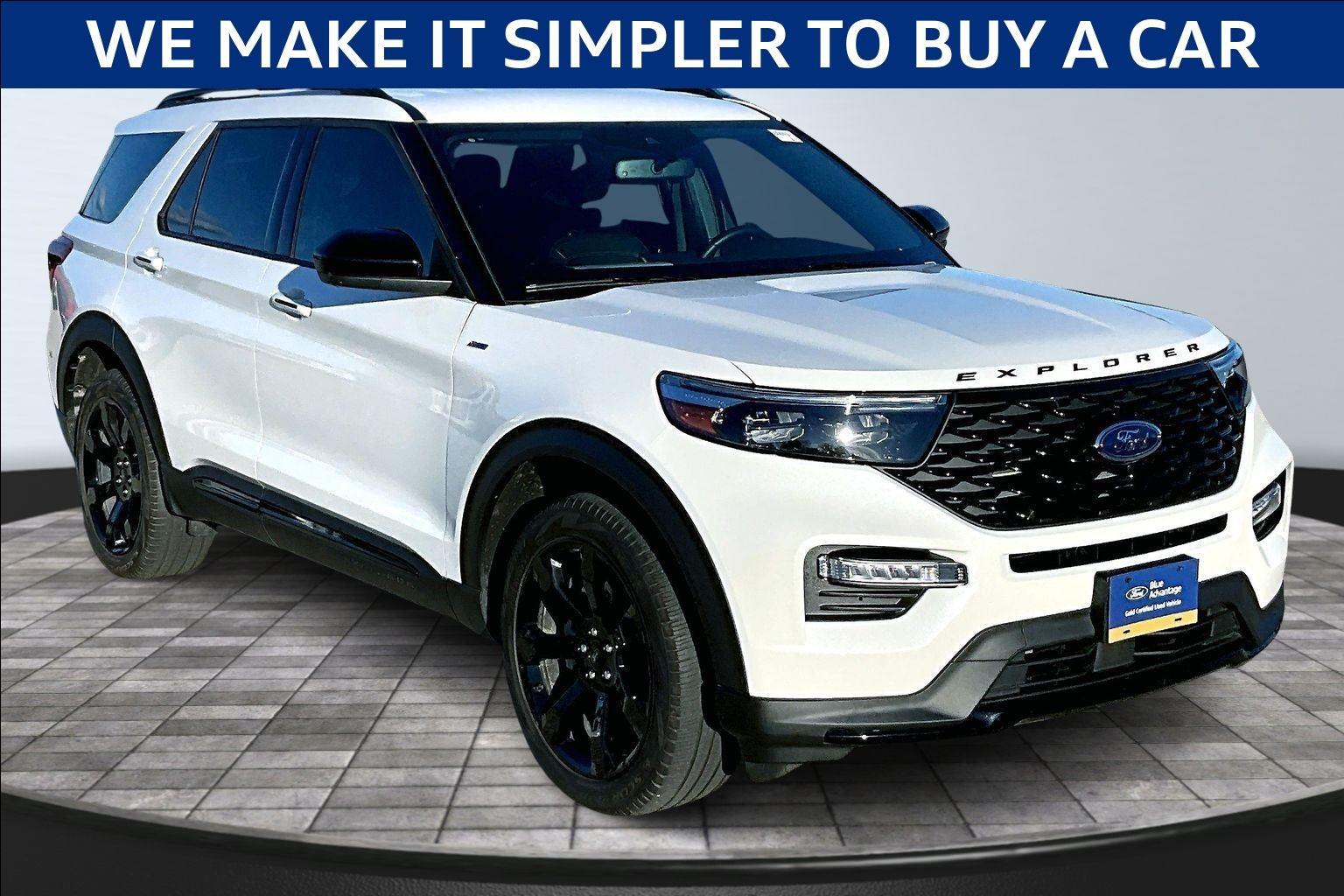 2023 Ford Explorer ST-LINE's photo