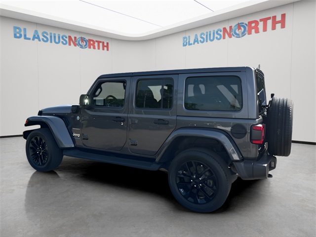 2021 Jeep Wrangler Unlimited Sahara 4xe photo 3