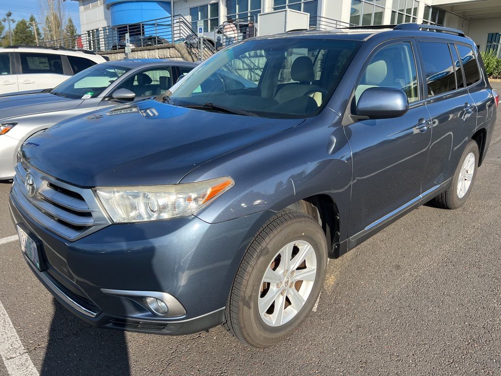 2011 Toyota Highlander Base