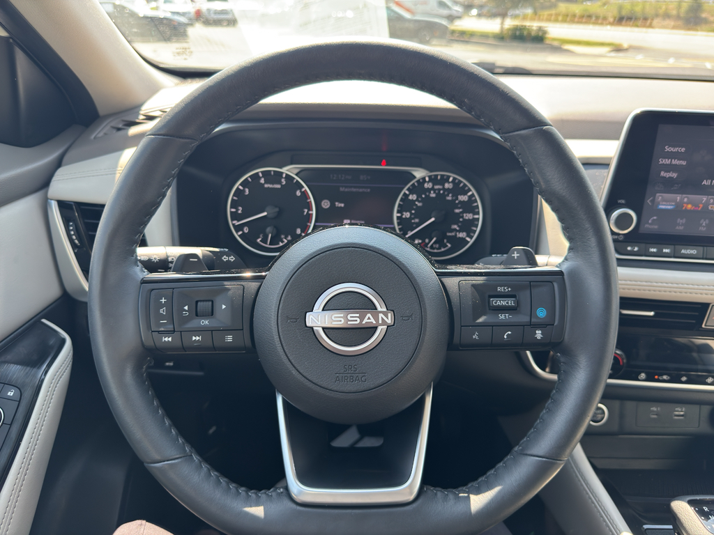 2023 Nissan Rogue SL photo 12