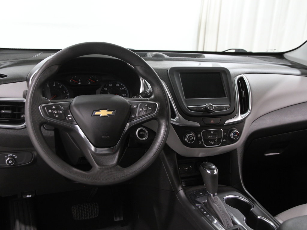 2021 Chevrolet Equinox LS photo 5
