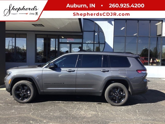 Pre-Owned 2022 Jeep Grand Cherokee L Altitude