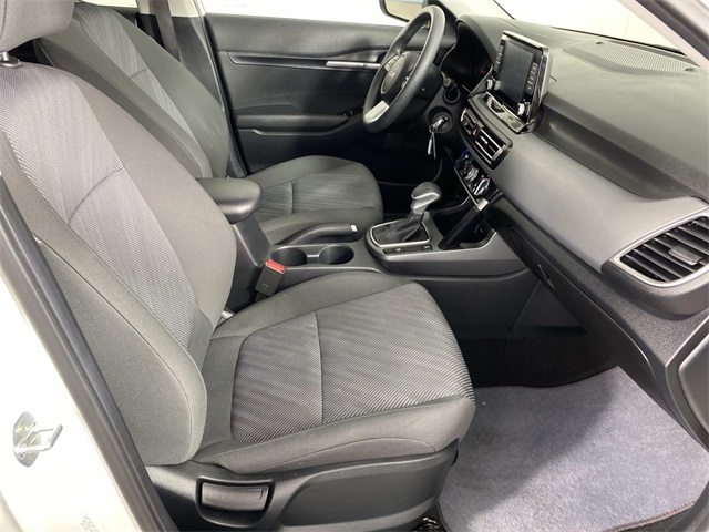 2023 Kia Seltos LX photo 10