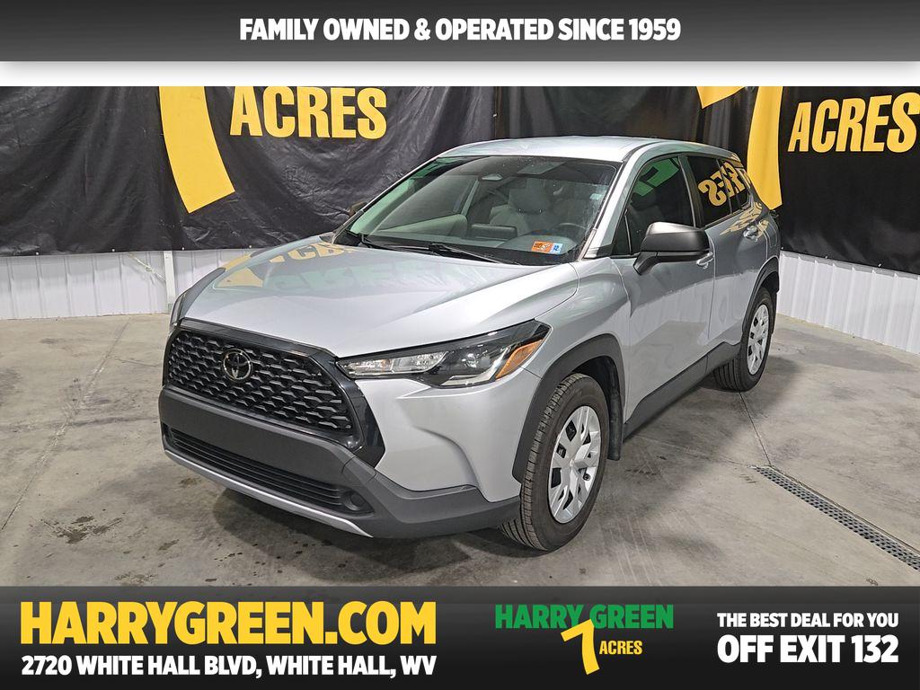 2023 Toyota Corolla Cross L's photo