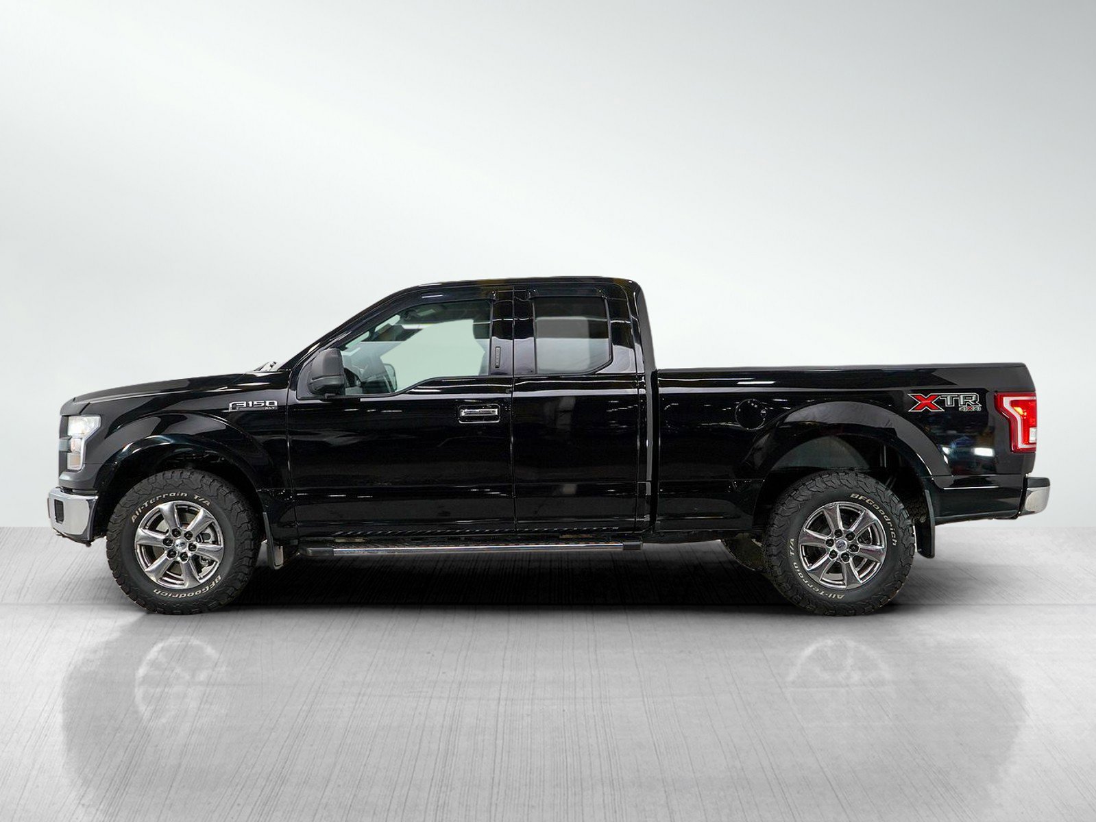 Used 2017 Ford F-150 XLT with VIN 1FTFX1EF1HFC39204 for sale in Minneapolis, Minnesota