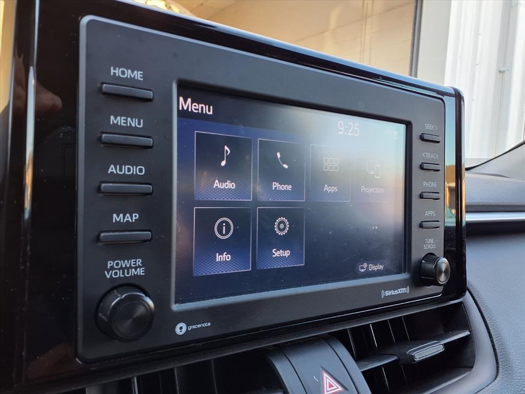 2022 Toyota RAV4 Hybrid LE photo 23