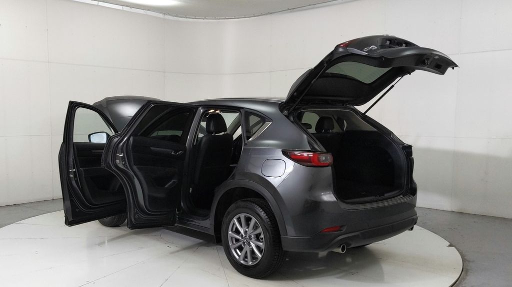 2023 Mazda CX-5 2.5 Select photo 7