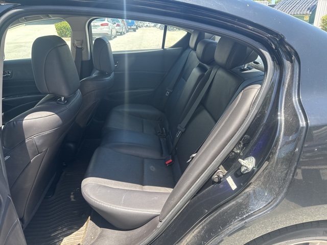 2013 Acura ILX 2.0L Technology photo 8