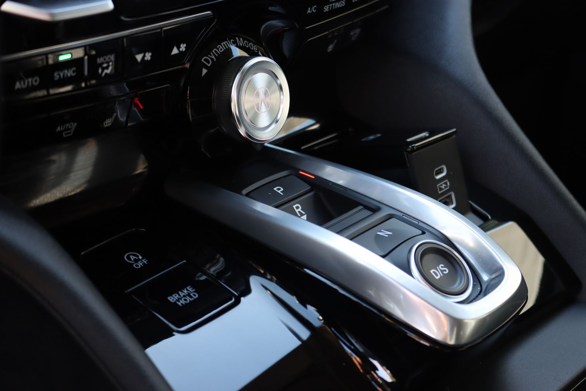 2025 Acura MDX Base SH-AWD photo 12