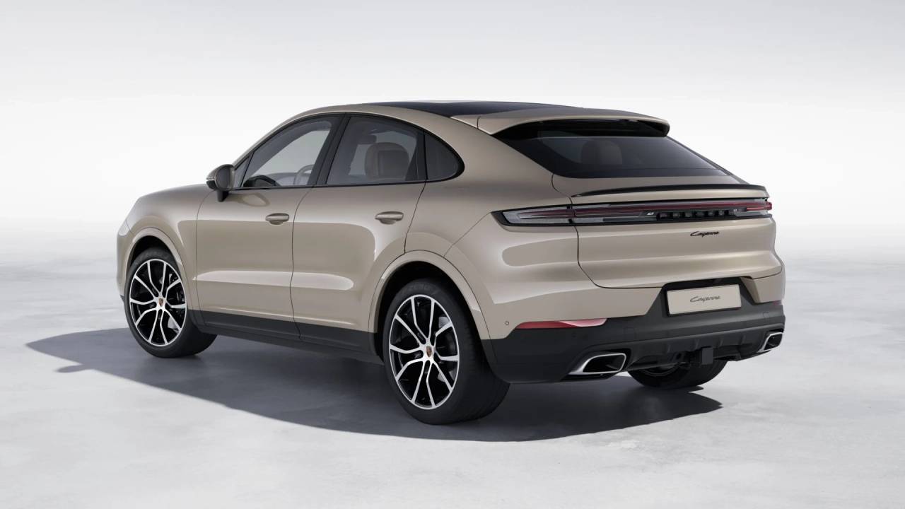 2026 Porsche Cayenne Coupe Base photo 3