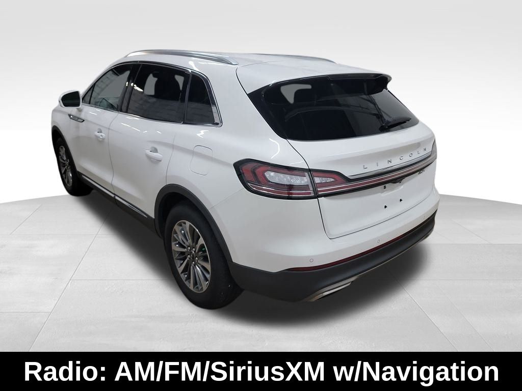 2020 Lincoln Nautilus Standard photo 3